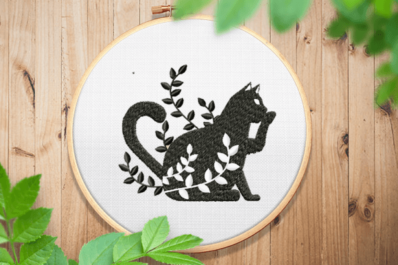 Cute Floral Cat: A Charming Embroidery Design